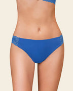 Lace Side Seamless Thong Panty