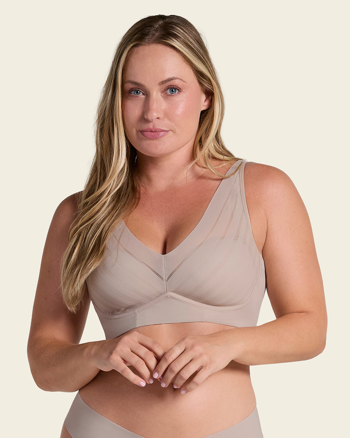 Daily Bra & PowerStay Short in Nude