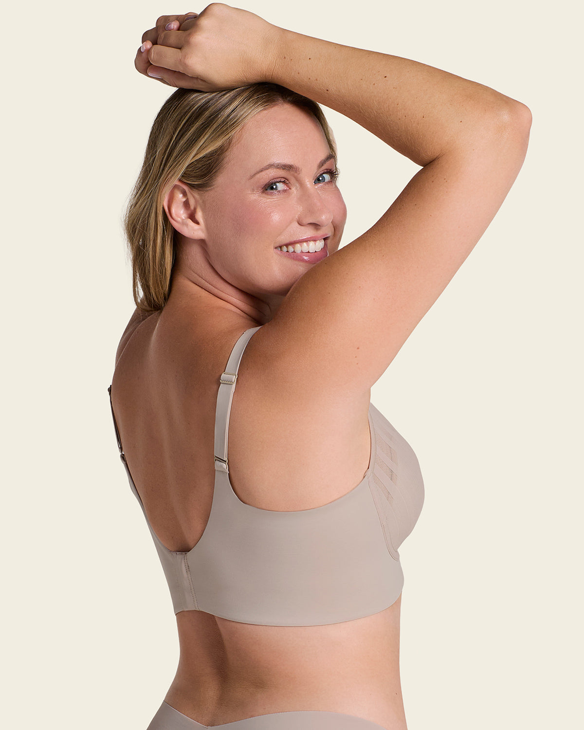 Daily Bra & PowerStay Short in Nude