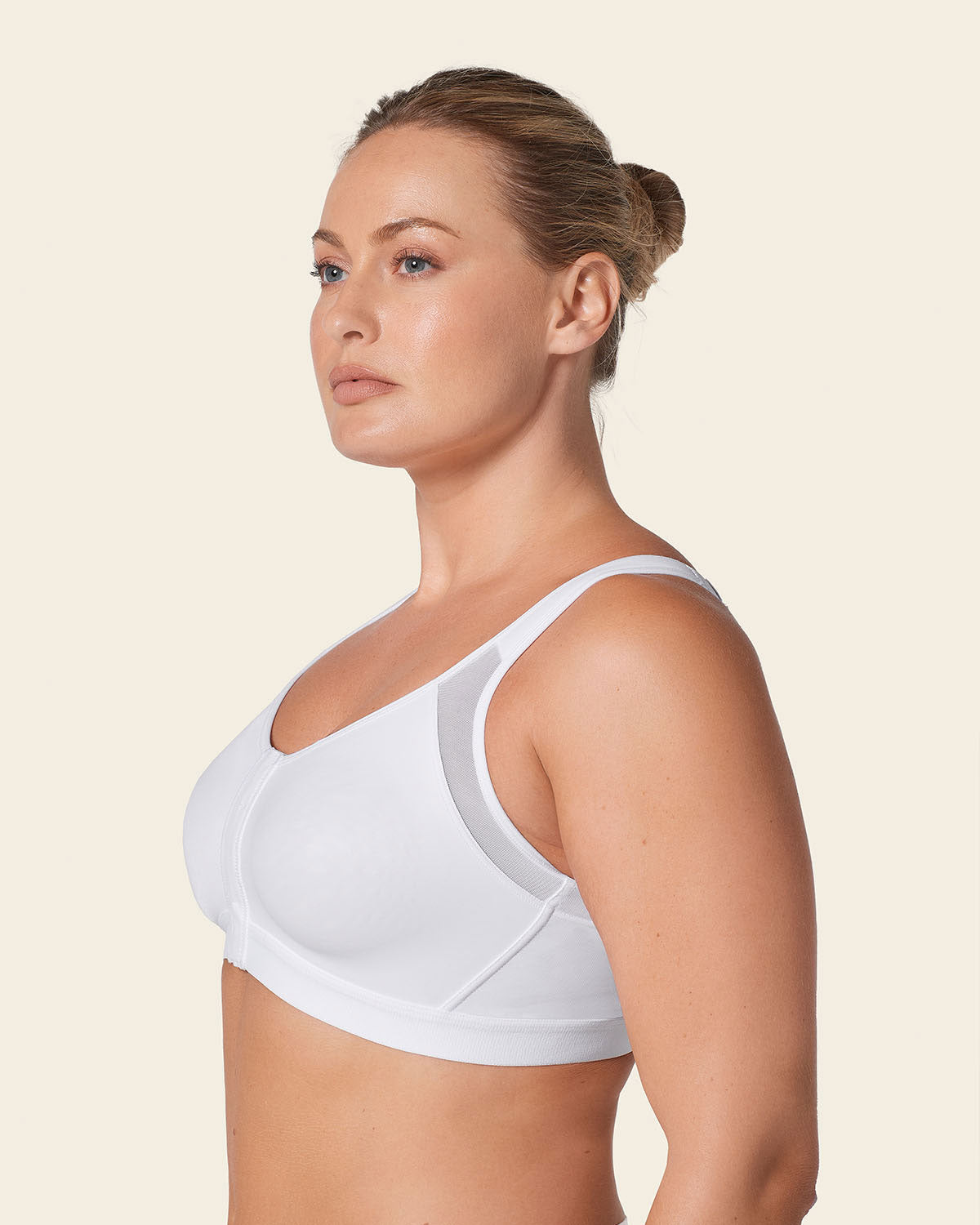 Post-Surgical Wireless Bra with Front Closure